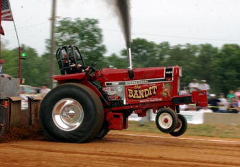 Tractor Pull at the Kandiyohi County Fair